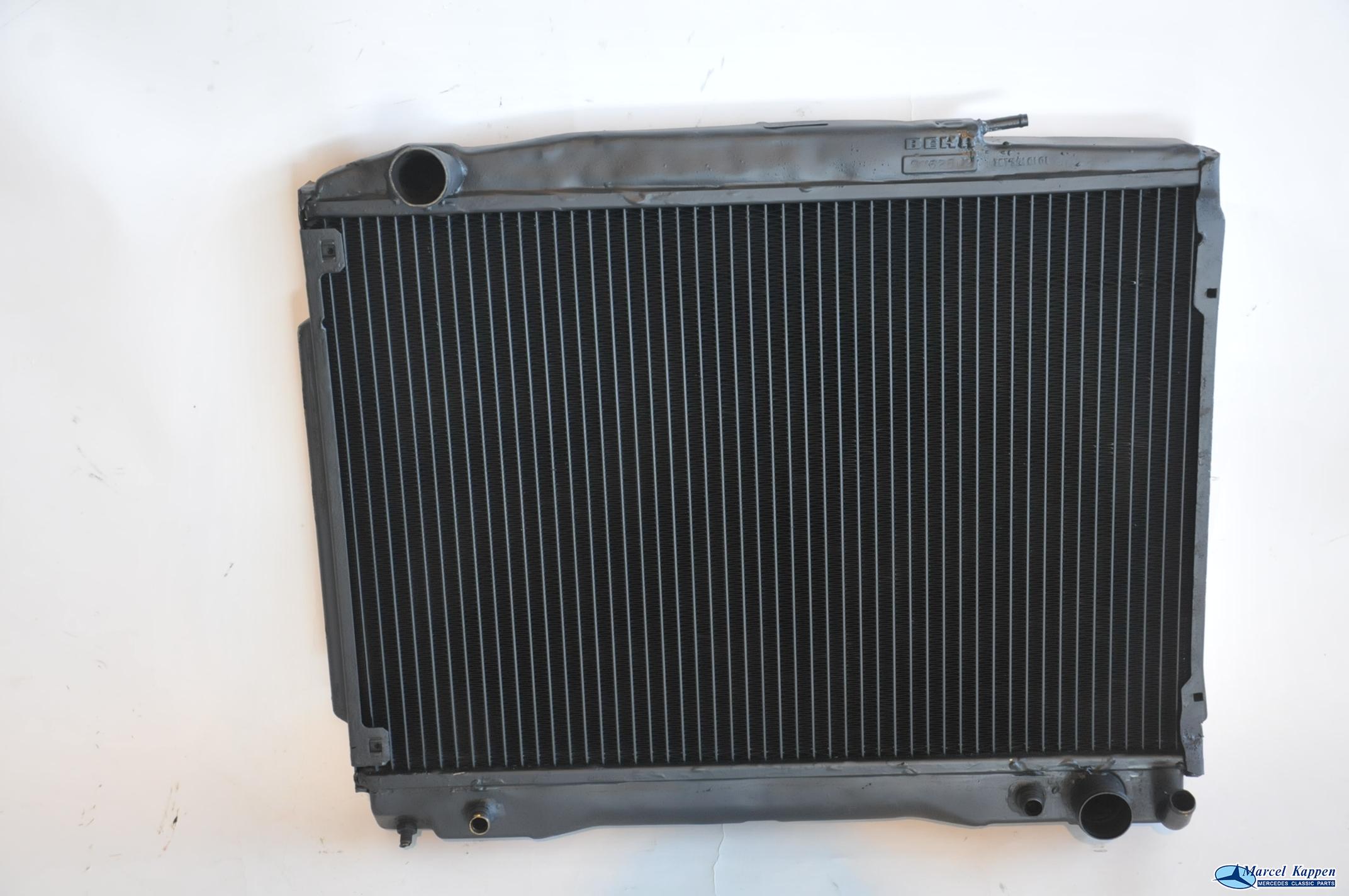 Radiateur V8 automaat v.nr. 1075010701 v.nr. 1075010101 v.nr. 1075010901 ruilartikel