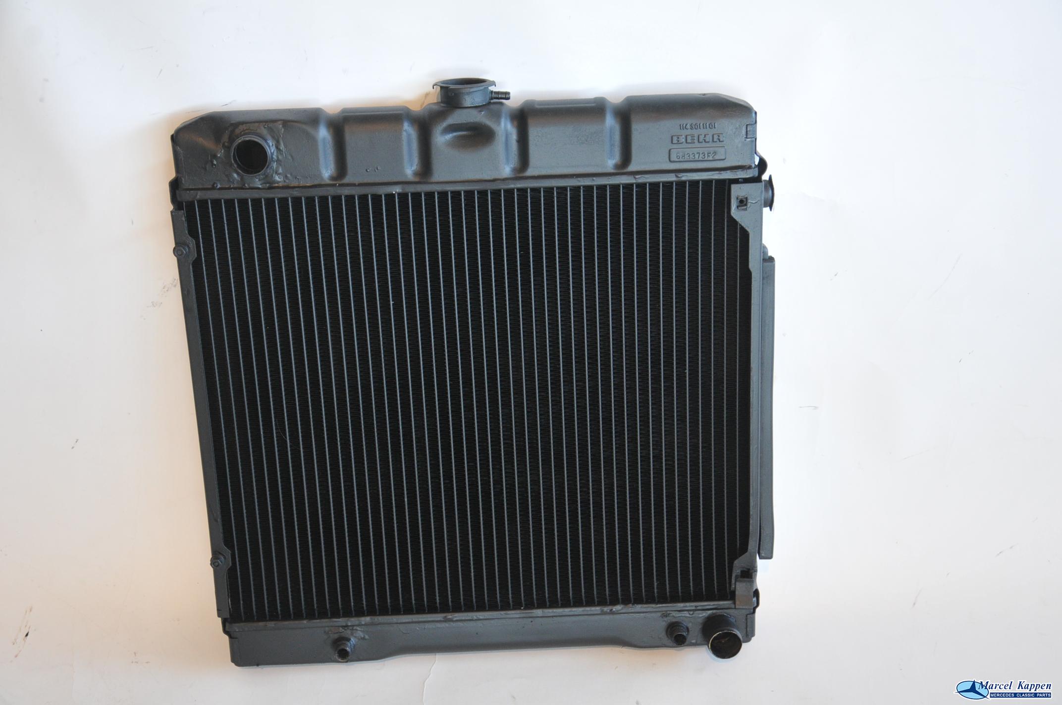 Radiateur W114/W115 W114 Coupé automaat v.nr. 1145011101 ruilartikel