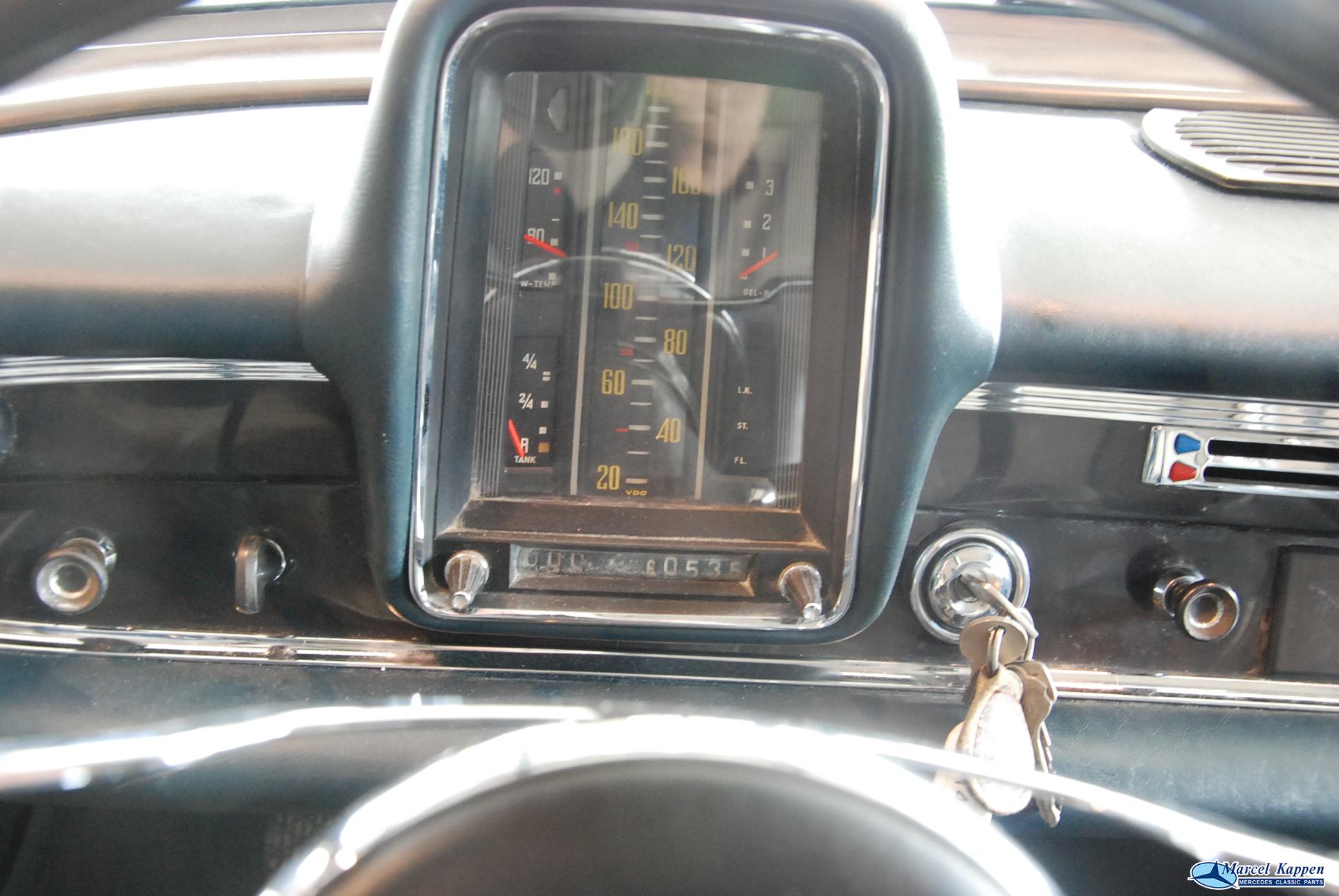 Mercedes 230 1966 60.535km – Bild 19