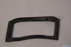 Achterlamprubber links 2e serie v.nr. 1148260158