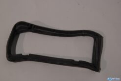 Achterlamprubber rechts 1e serie v.nr. 1158260258