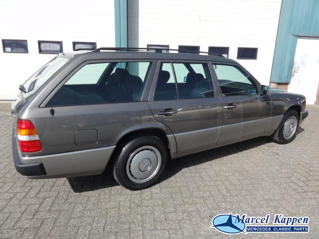 Mercedes 230TE 09-1992 15.400km - Image 10