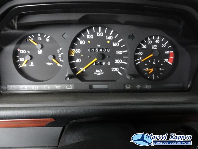 Mercedes 230TE 09-1992 15.400km - Image 18