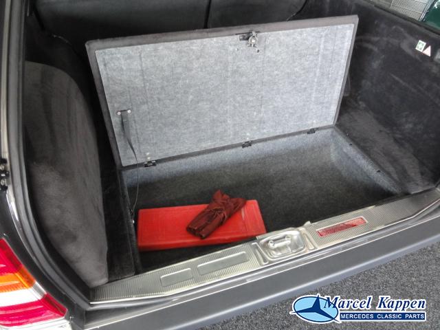 Mercedes 230TE 09-1992 15.400km - Image 26
