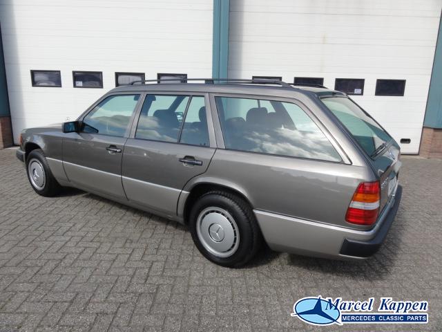 Mercedes 230TE 09-1992 15.400km - Image 9