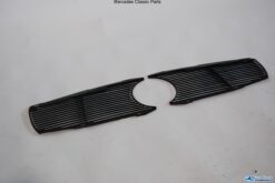 Grill net links en rechts v.nr. 1138800385 en v.nr. 1138800485 repro