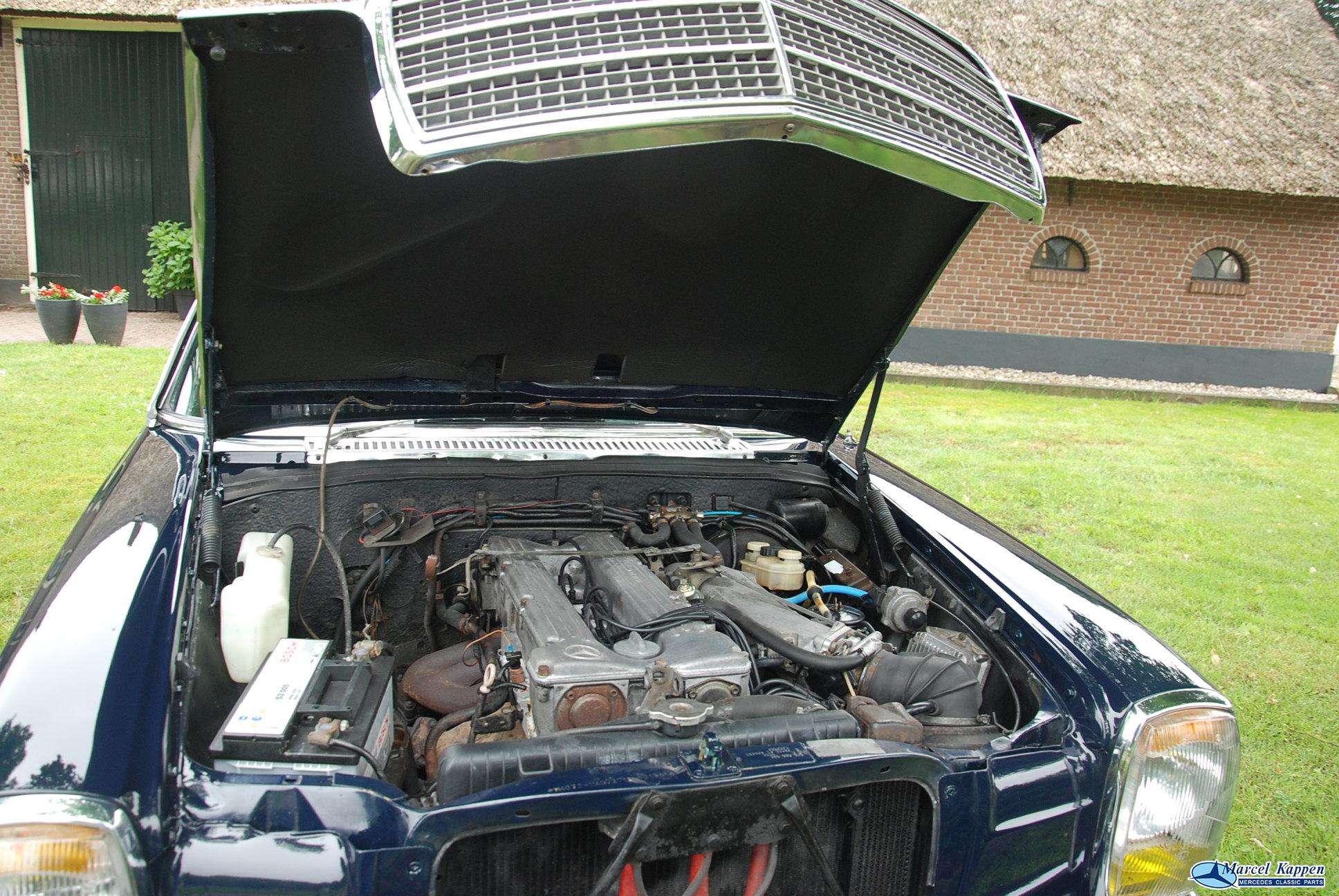 Mercedes 280CE 04-1974 63.250km - Image 35