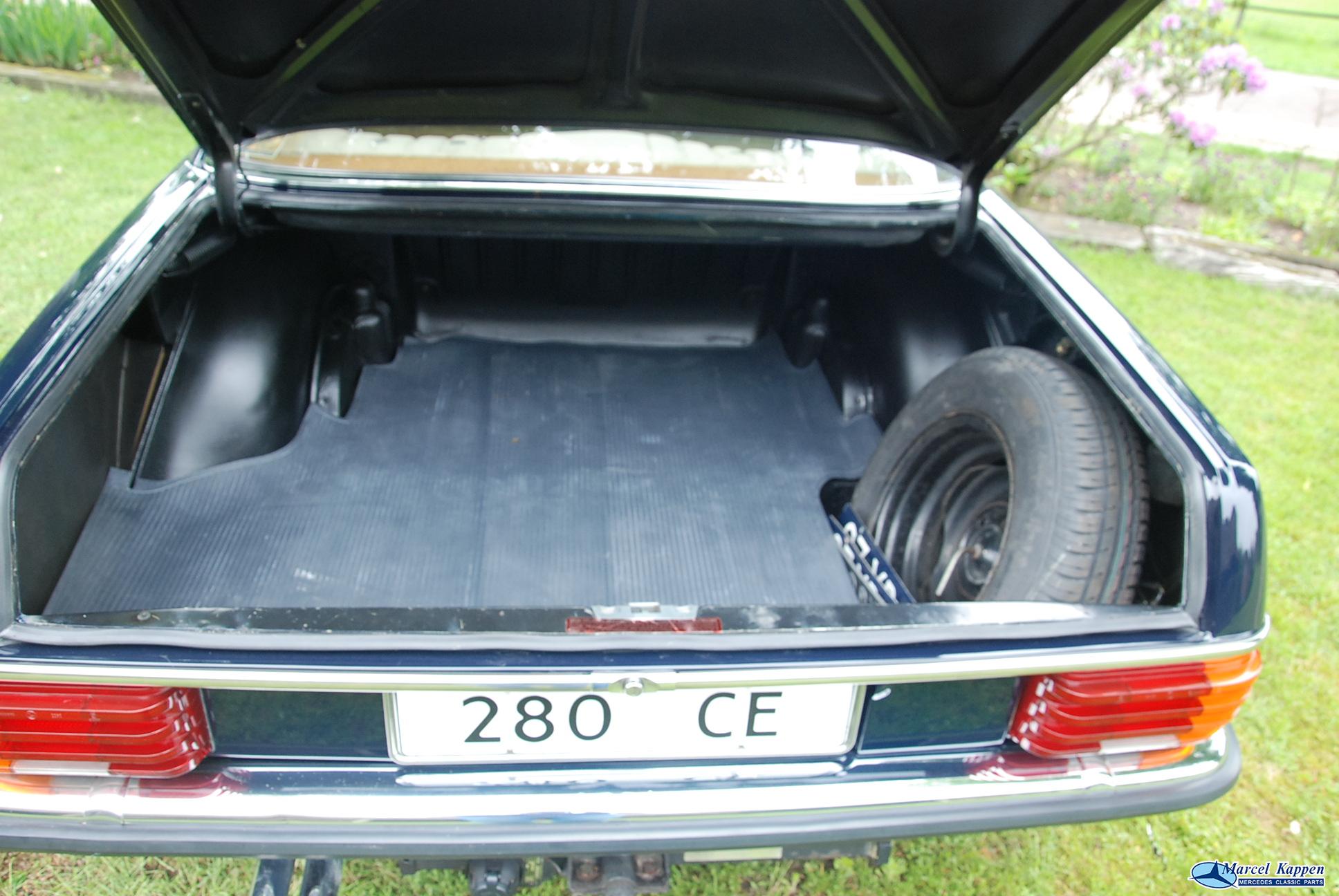 Mercedes 280CE 04-1974 63.250km - Image 38