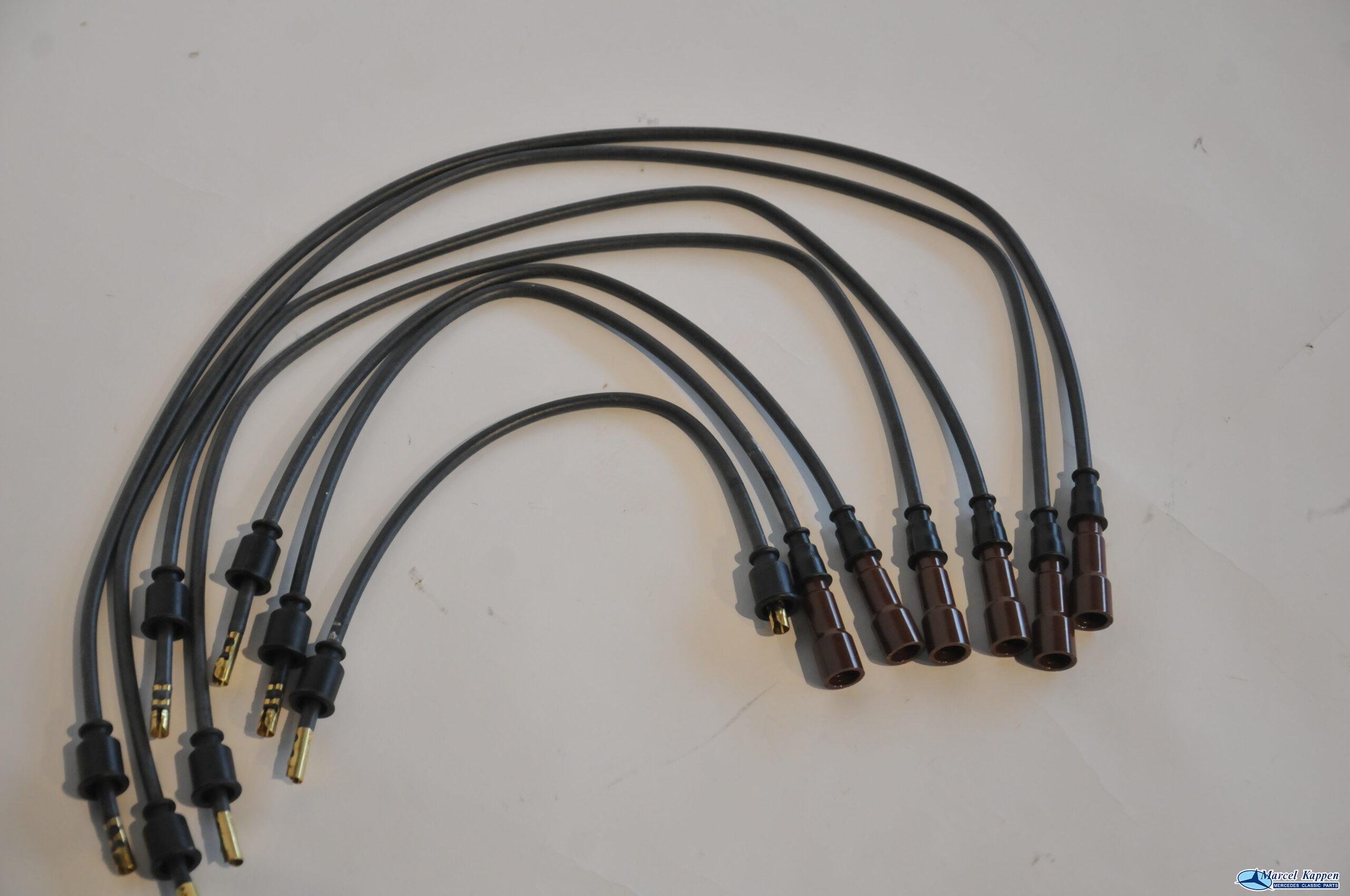 Bougiekabelset 1 kilo-ohm 6 cilinder bakeliet dop