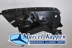 Binnenscherm inclusief chassisbalk links W110 v.nr. 1106200061 NOS
