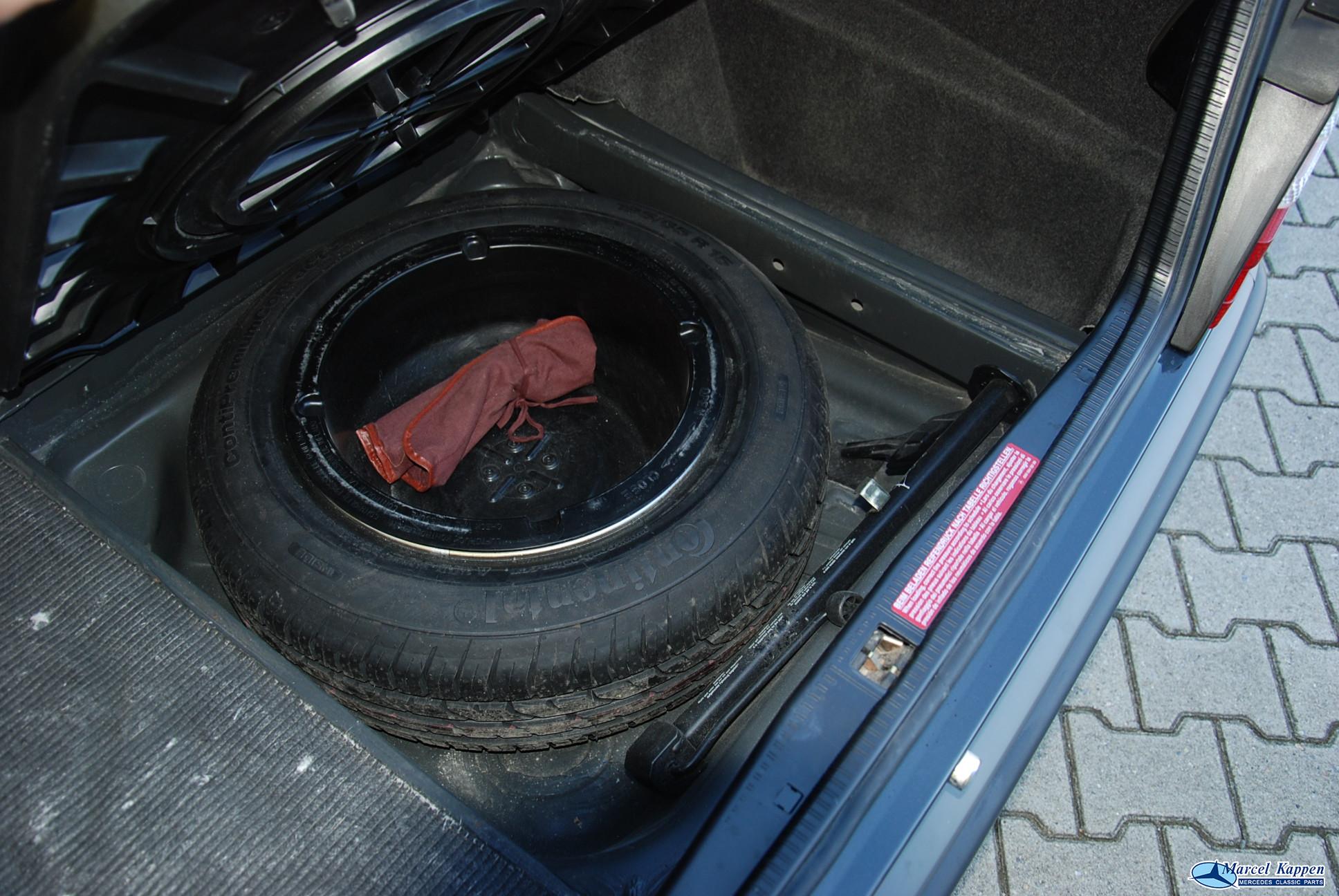 Mercedes 260E, 1989, 60.700 km – Bild 11